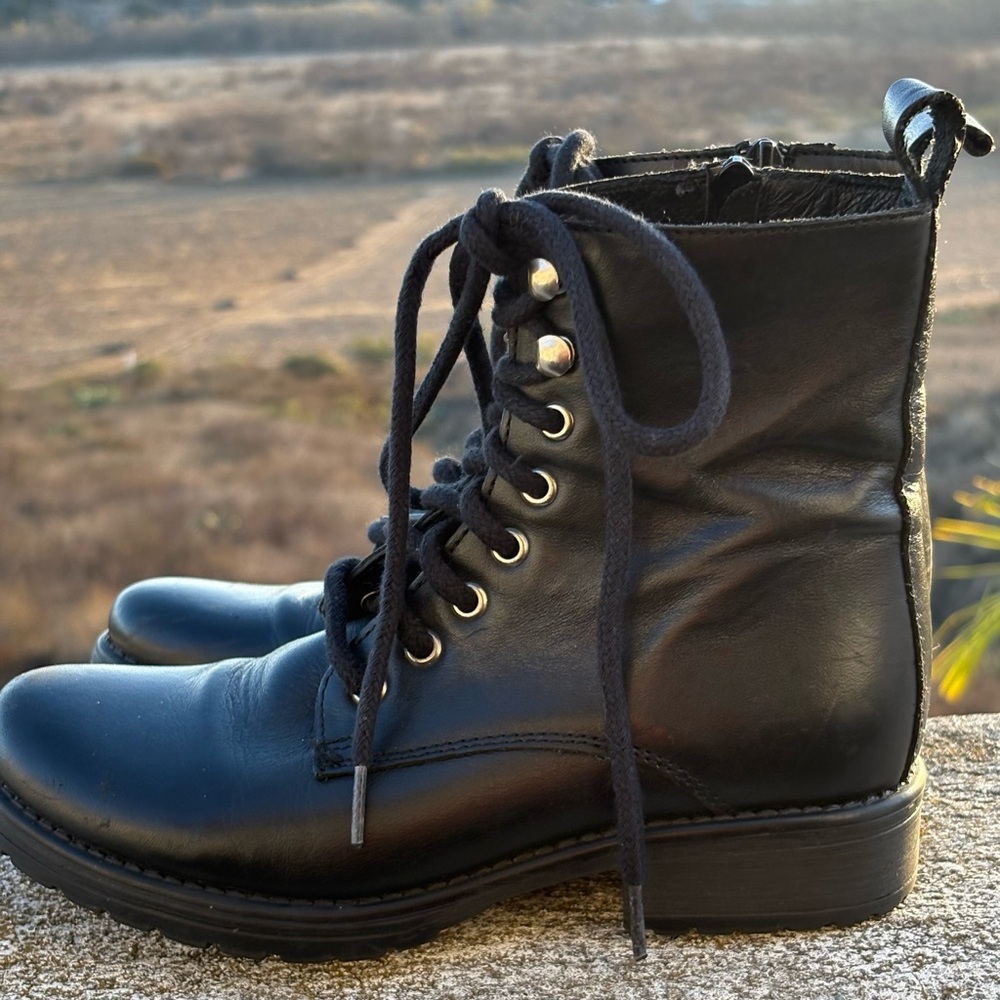 Women’s Steve Madden Leather ‘Bobbi’ Boots, Sz 6.5M